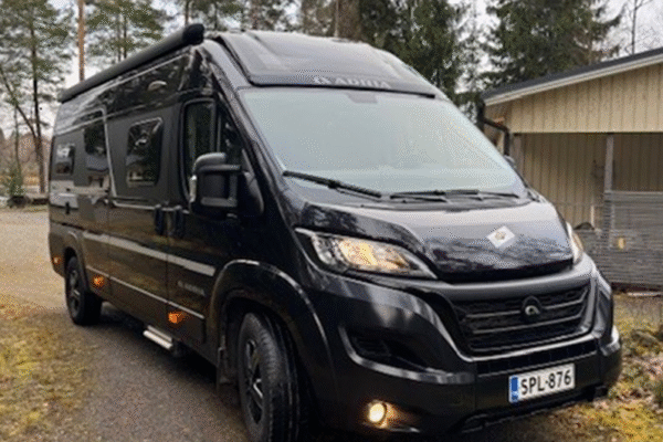 esarent.fi_retkeilyauto_adr ia_twin_640_edestäoikea