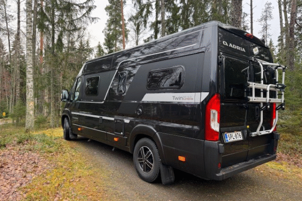 esarent.fi_retkeilyauto_adr ia_twin_640_pyöräteline